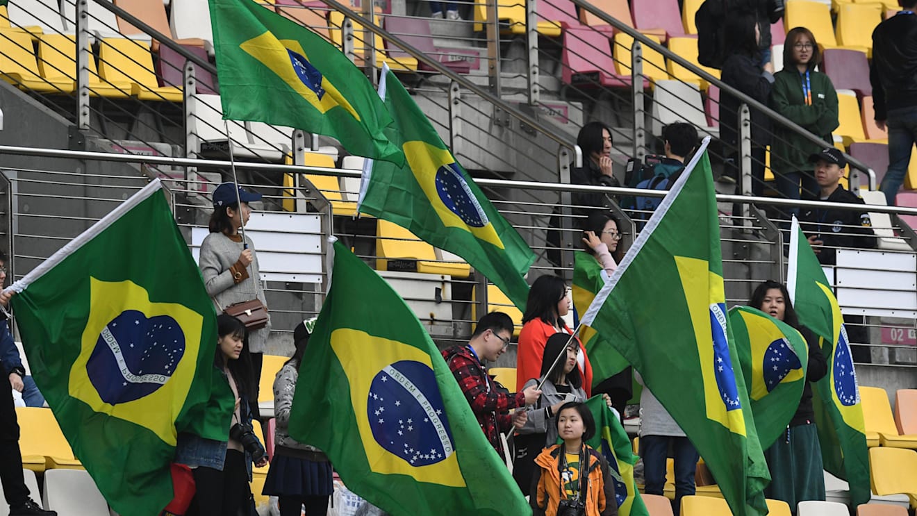 Fans and Brazilian flags at Formula One World Championship, Rd2, Chinese Grand Prix, Practice, Shanghai, China, Friday 7 April 2017. © Sutton Motorsport Images