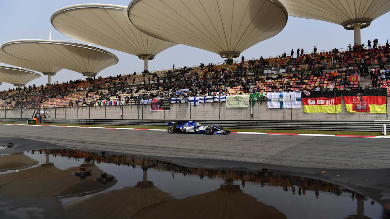 Marcus Ericsson (SWE) Sauber C36 at Formula One World Championship, Rd2, Chinese Grand Prix, Qualifying, Shanghai, China, Saturday 8 April 2017. © Sutton Motorsport Images