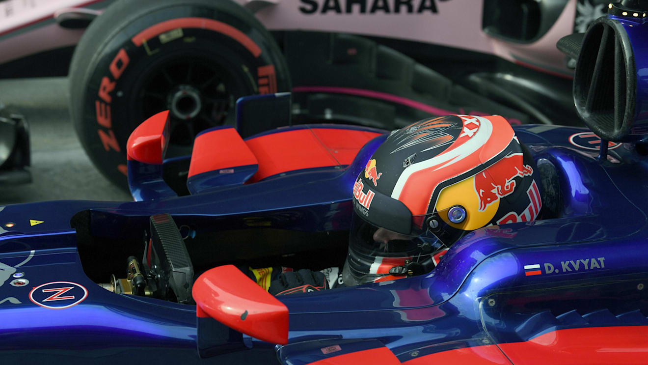 Daniil Kvyat (RUS) Scuderia Toro Rosso STR12 in parc ferme at Formula One World Championship, Rd2, Chinese Grand Prix, Qualifying, Shanghai, China, Saturday 8 April 2017. © Sutton Motorsport Images