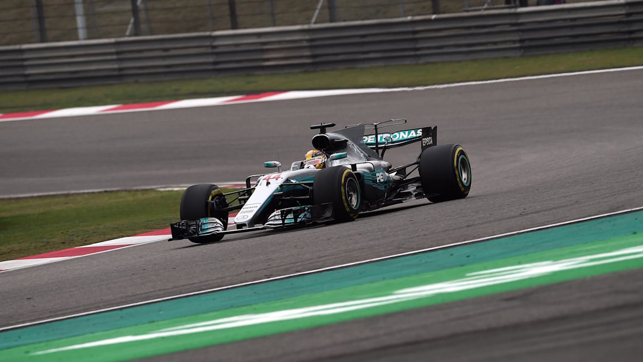 Lewis Hamilton (GBR) Mercedes-Benz F1 W08 Hybrid at Formula One World Championship, Rd2, Chinese Grand Prix, Race, Shanghai, China, Sunday 9 April 2017. © Sutton Motorsport Images