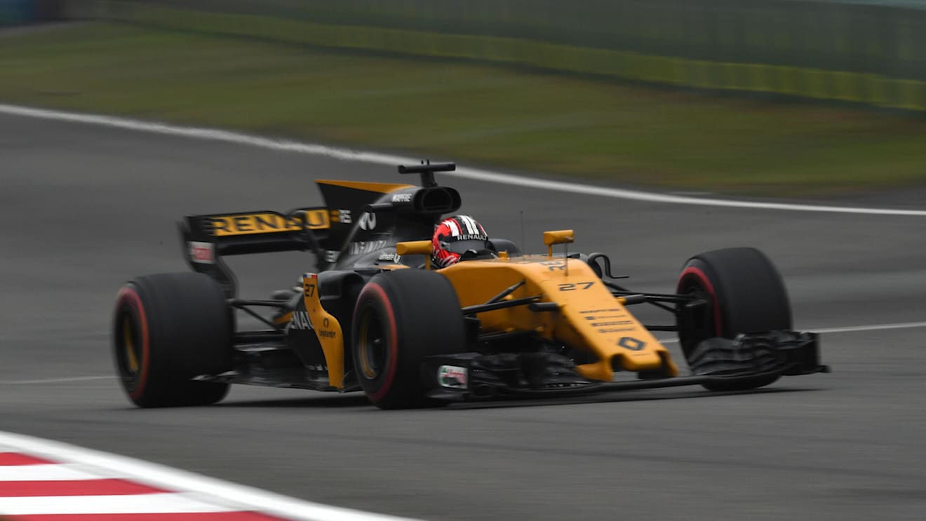 Nico Hulkenberg (GER) Renault Sport F1 Team RS17 at Formula One World Championship, Rd2, Chinese Grand Prix, Race, Shanghai, China, Sunday 9 April 2017. © Sutton Motorsport Images