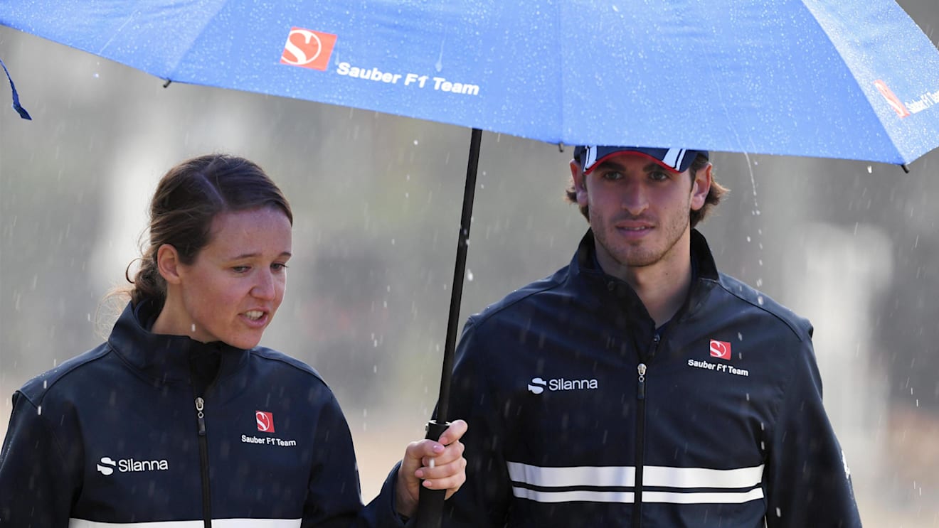 Antonio Giovinazzi (ITA) Sauber at Formula One World Championship, Rd2, Chinese Grand Prix, Preparations, Shanghai, China, Thursday 6 April 2017. © Sutton Motorsport Images
