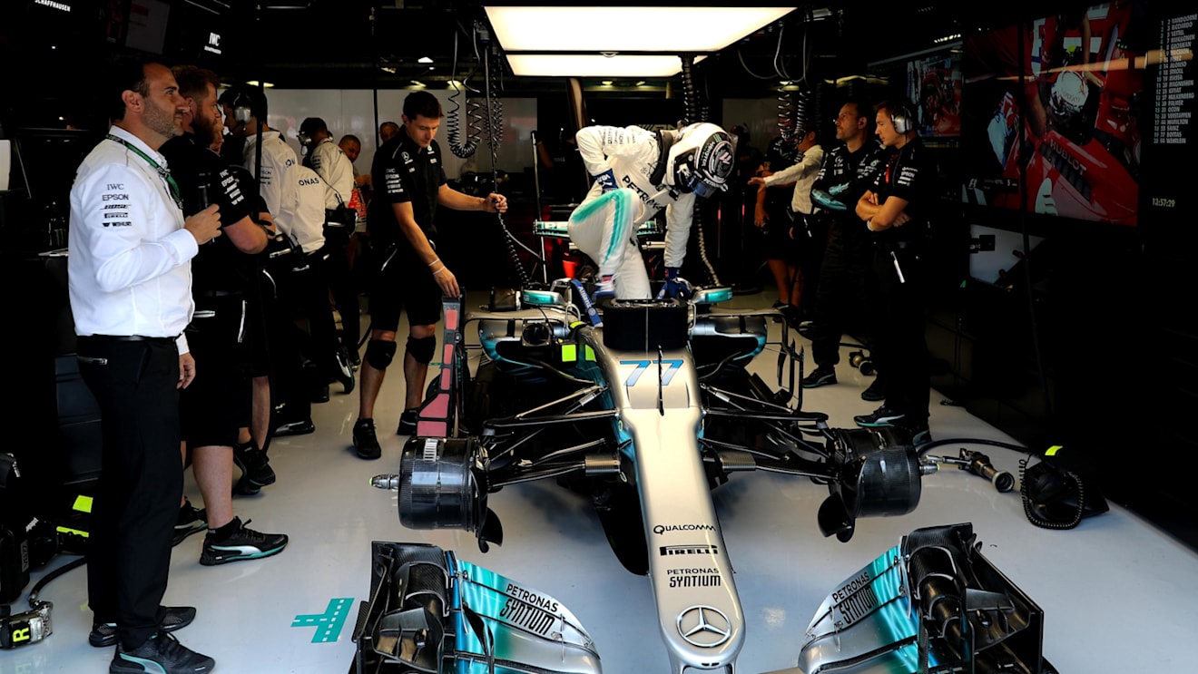 Valtteri Bottas (FIN) Mercedes-Benz F1 W08 Hybrid at Formula One World Championship, Rd13, Italian Grand Prix, Practice, Monza, Italy, Friday 1 September 2017. © Sutton Images