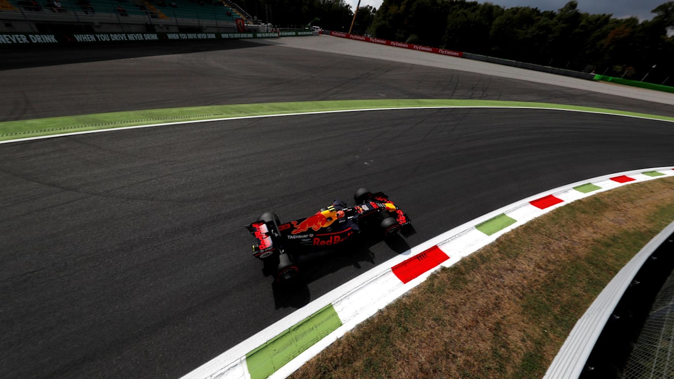 Max Verstappen (NED) Red Bull Racing RB13 at Formula One World Championship, Rd13, Italian Grand Prix, Practice, Monza, Italy, Friday 1 September 2017. © Sutton Images