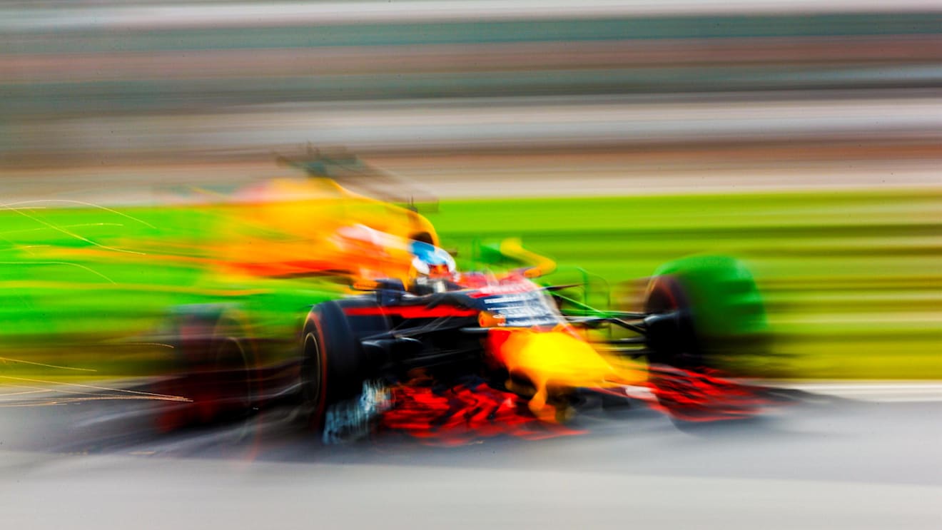Daniel Ricciardo (AUS) Red Bull Racing RB13 at Formula One World Championship, Rd13, Italian Grand Prix, Practice, Monza, Italy, Friday 1 September 2017. © Sutton Images