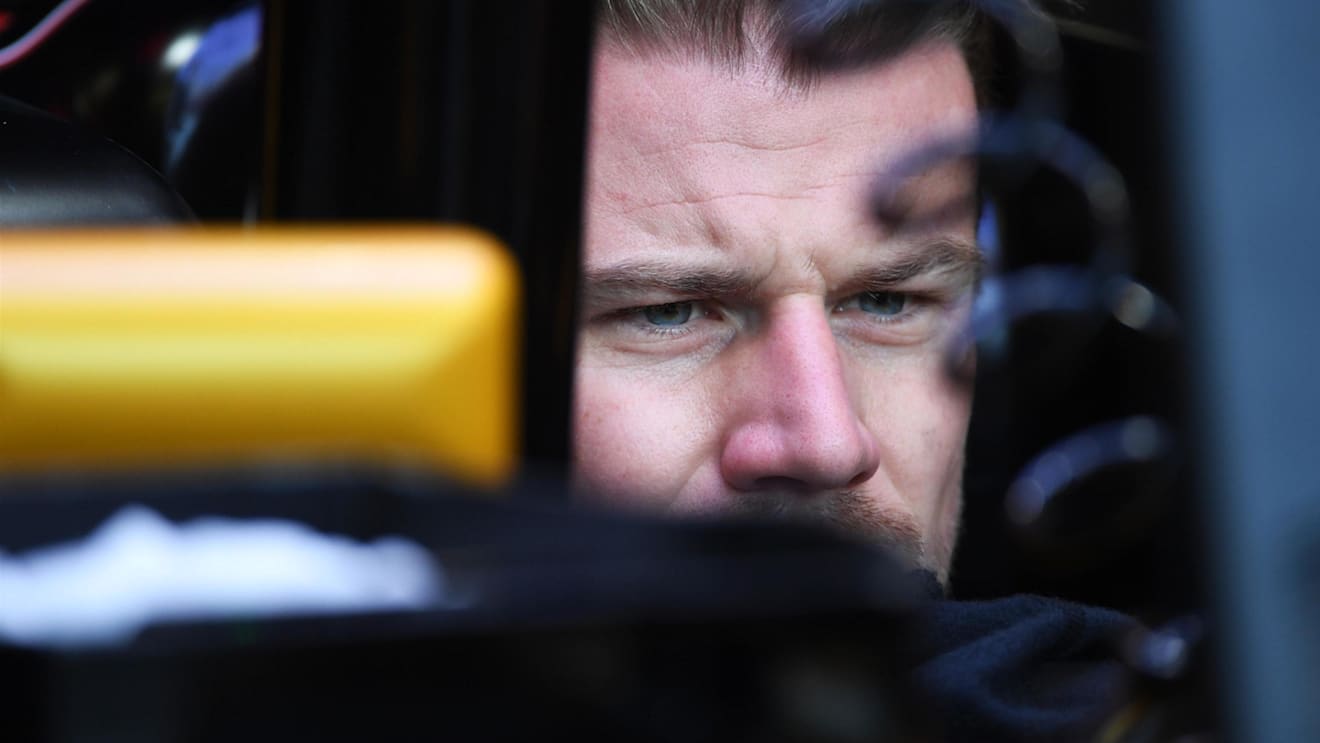 Nico Hulkenberg (GER) Renault Sport F1 Team RS17 at Formula One World Championship, Rd13, Italian Grand Prix, Practice, Monza, Italy, Friday 1 September 2017. © Sutton Images