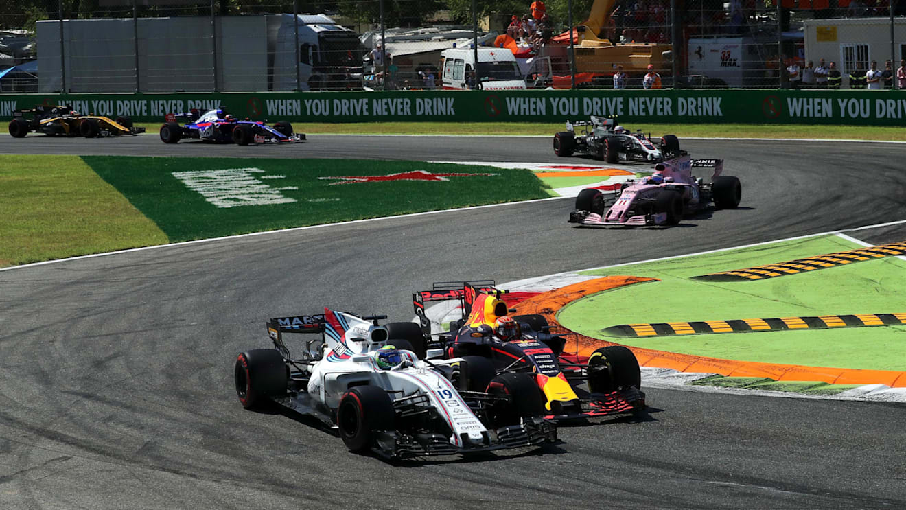 Max Verstappen (NED) Red Bull Racing RB13 battles with Felipe Massa (BRA) Williams FW40 at Formula One World Championship, Rd13, Italian Grand Prix, Race, Monza, Italy, Sunday 3 September 2017. © Sutton Images