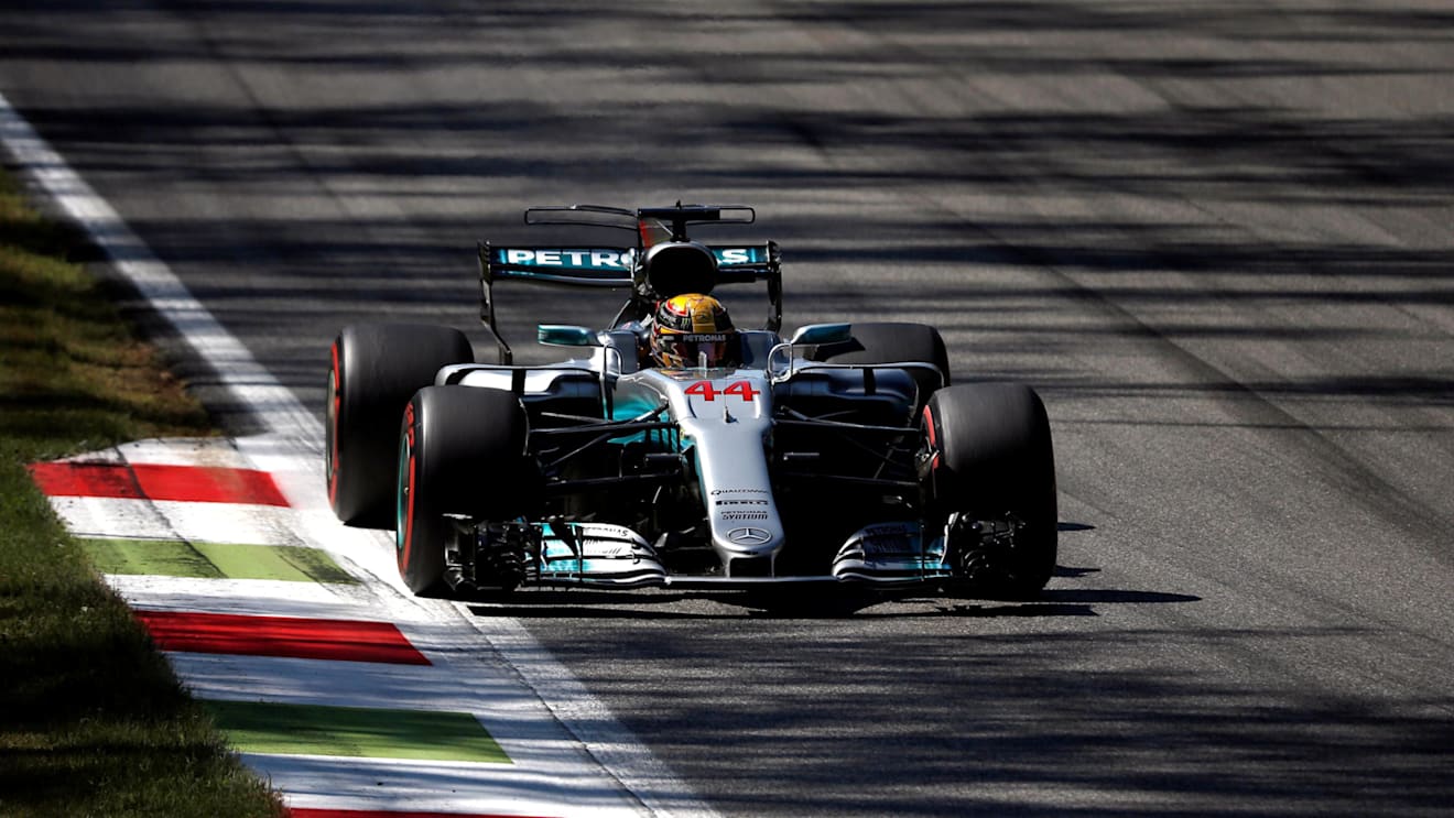 Lewis Hamilton (GBR) Mercedes-Benz F1 W08 Hybrid at Formula One World Championship, Rd13, Italian Grand Prix, Race, Monza, Italy, Sunday 3 September 2017. © Sutton Images