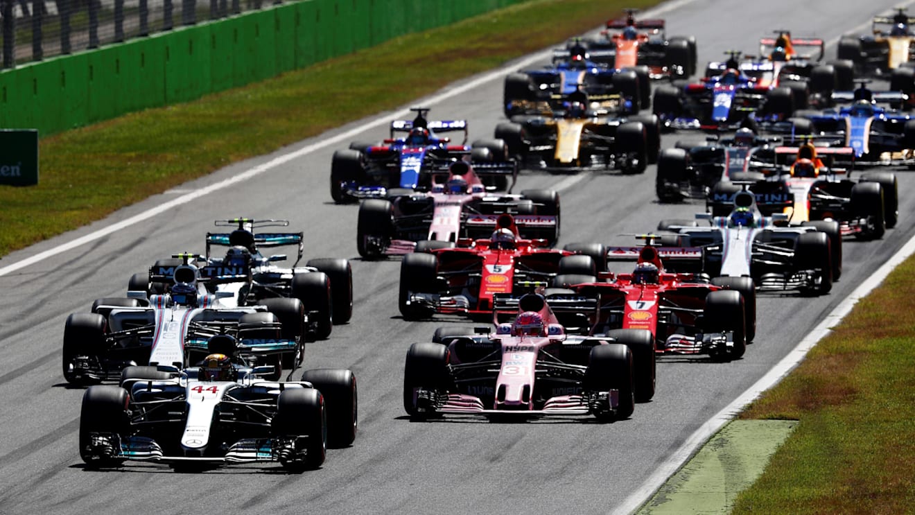 Lewis Hamilton (GBR) Mercedes-Benz F1 W08 Hybrid leads at the satrt of the race at Formula One World Championship, Rd13, Italian Grand Prix, Race, Monza, Italy, Sunday 3 September 2017. © Sutton Images