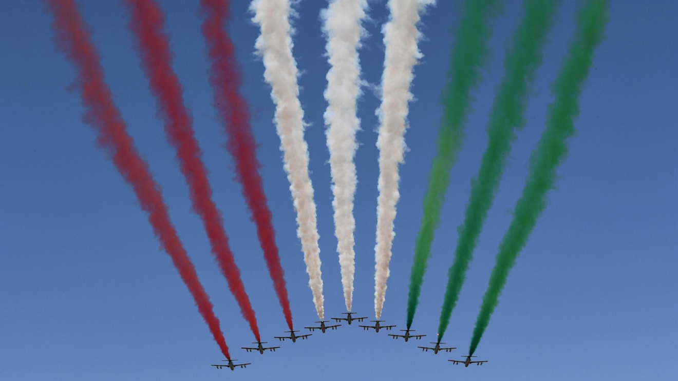 Fly past at Formula One World Championship, Rd13, Italian Grand Prix, Race, Monza, Italy, Sunday 3 September 2017. © Sutton Images