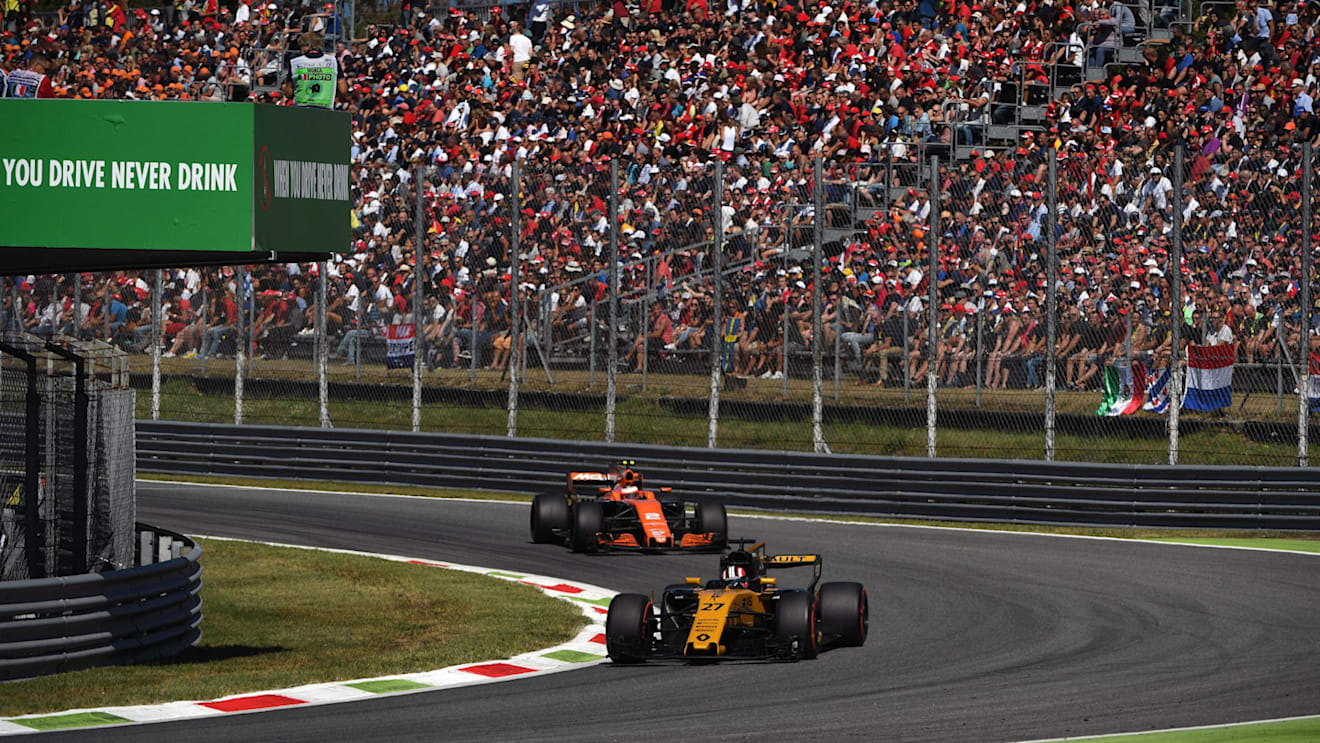 Nico Hulkenberg (GER) Renault Sport F1 Team RS17 at Formula One World Championship, Rd13, Italian Grand Prix, Race, Monza, Italy, Sunday 3 September 2017. © Sutton Images