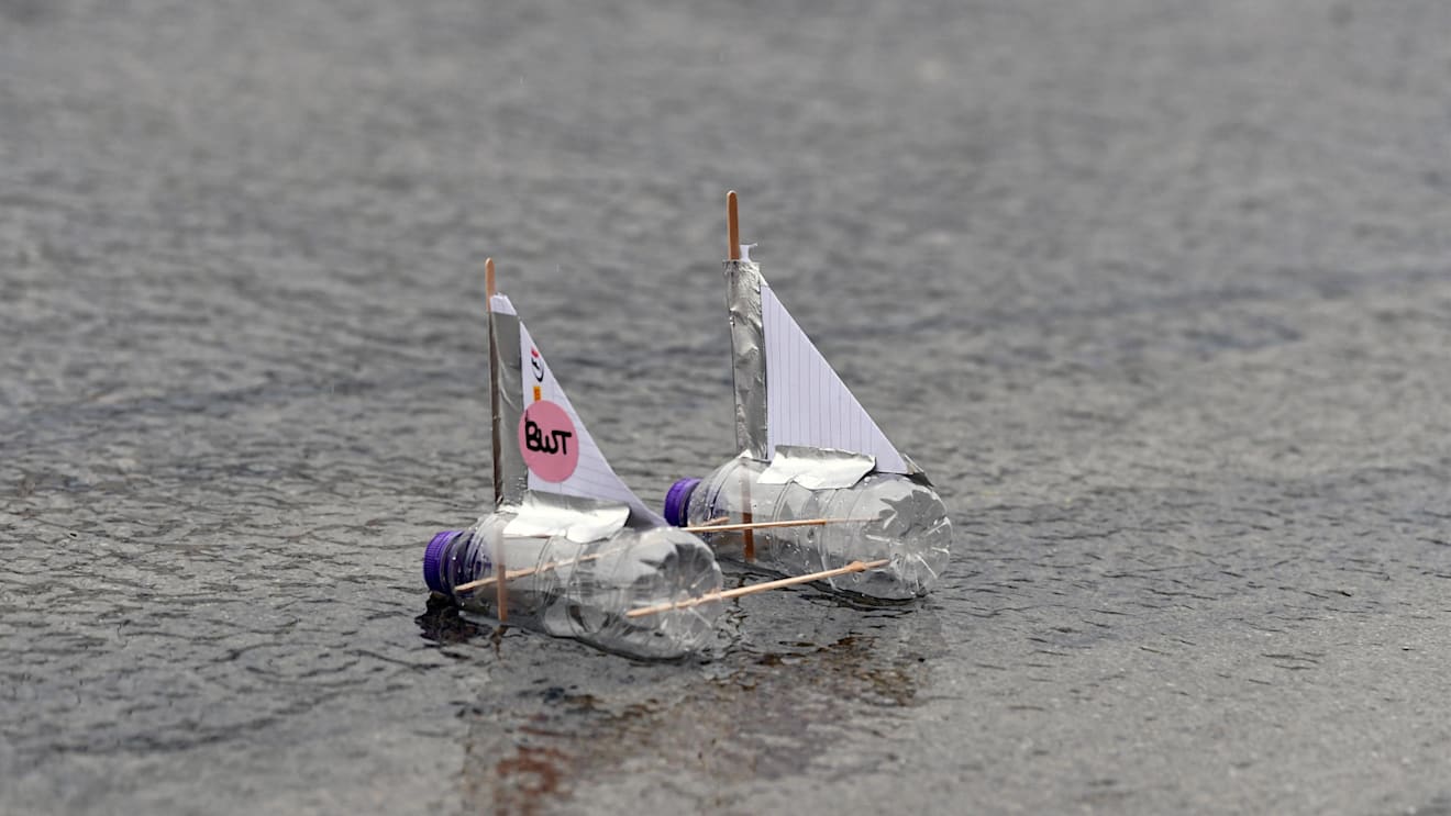 Force India mini raft floats in pit lane at Formula One World Championship, Rd16, Japanese Grand Prix, Practice, Suzuka, Japan, Friday 6 October 2017. © Mark Sutton/Sutton Images