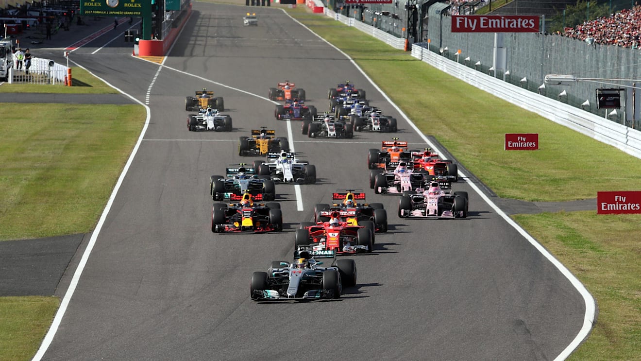Lewis Hamilton (GBR) Mercedes-Benz F1 W08 Hybrid leads at the satrt of the race at Formula One World Championship, Rd16, Japanese Grand Prix, Race, Suzuka, Japan, Sunday 8 October 2017. © Manuel Goria/Sutton Images