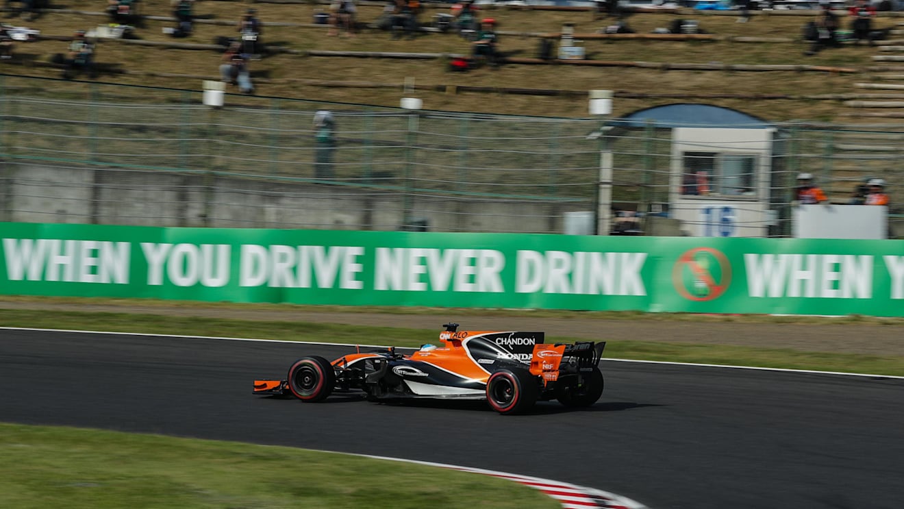Fernando Alonso (ESP) McLaren MCL32 at Formula One World Championship, Rd16, Japanese Grand Prix, Race, Suzuka, Japan, Sunday 8 October 2017. © Kym Illman/Sutton Images