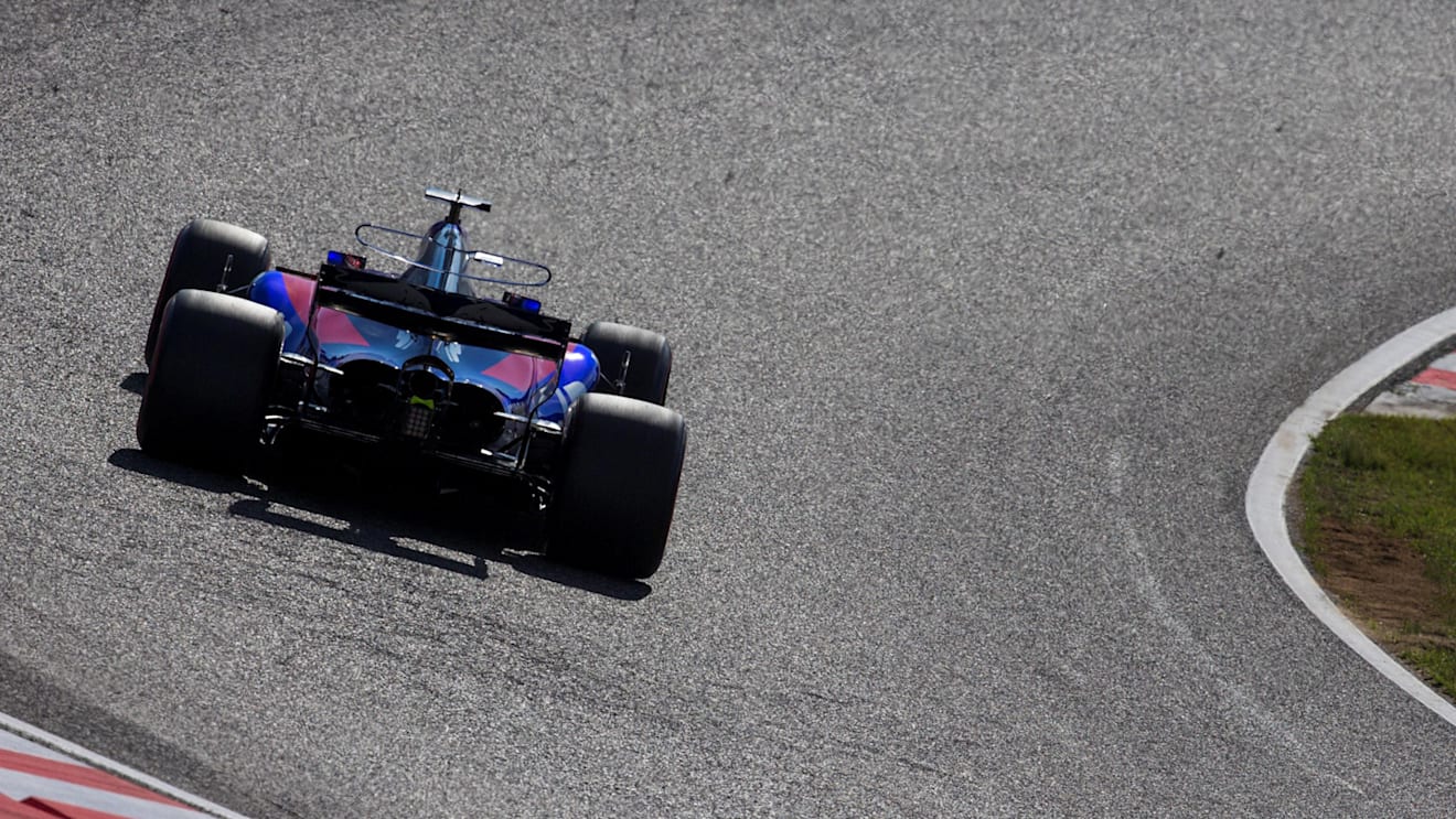 Pierre Gasly (FRA) Scuderia Toro Rosso STR12 at Formula One World Championship, Rd16, Japanese Grand Prix, Race, Suzuka, Japan, Sunday 8 October 2017. © Manuel Goria/Sutton Images