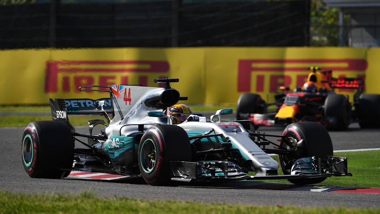 Lewis Hamilton (GBR) Mercedes-Benz F1 W08 Hybrid at Formula One World Championship, Rd16, Japanese Grand Prix, Race, Suzuka, Japan, Sunday 8 October 2017. © Mark Sutton/Sutton Images