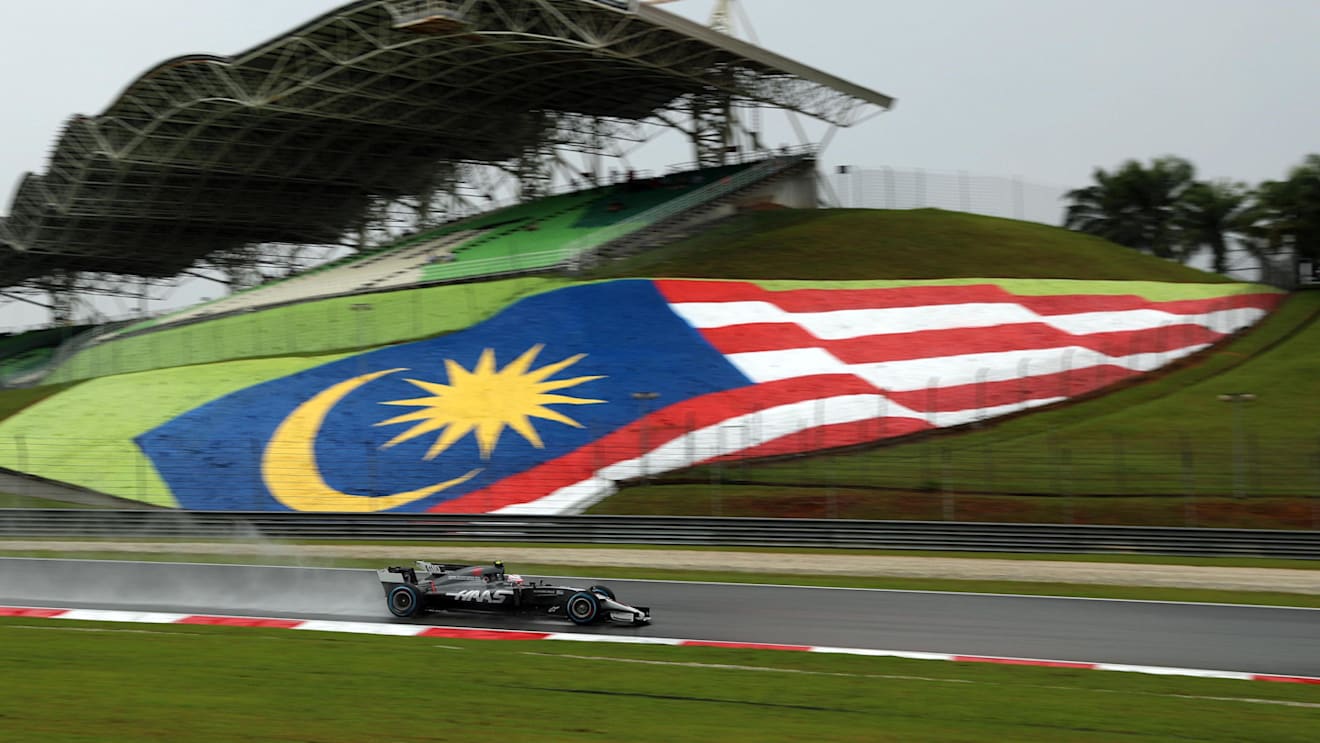 Antonio Giovinazzi (ITA) Haas VF-17 at Formula One World Championship, Rd15, Malaysian Grand Prix, Practice, Sepang, Malaysia, Friday 29 September 2017. © Kym Illman/Sutton Images