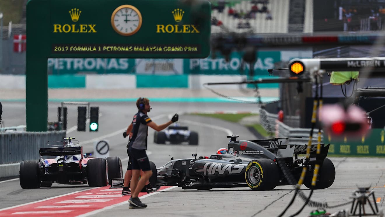Romain Grosjean (FRA) Haas VF-17 at Formula One World Championship, Rd15, Malaysian Grand Prix, Practice, Sepang, Malaysia, Friday 29 September 2017. © Kym Illman/Sutton Images