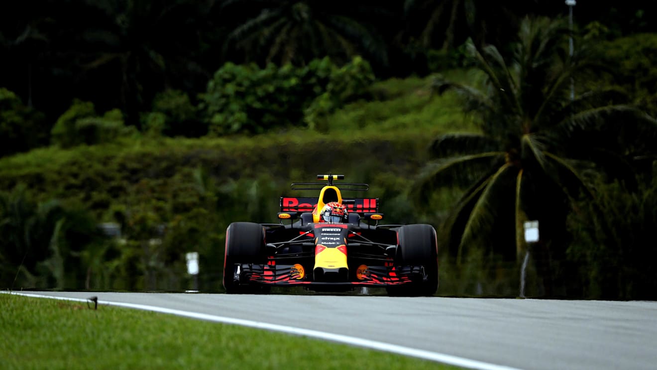 Max Verstappen (NED) Red Bull Racing RB13 at Formula One World Championship, Rd15, Malaysian Grand Prix, Qualifying, Sepang, Malaysia, Saturday 30 September 2017. © Manuel Goria/Sutton Images