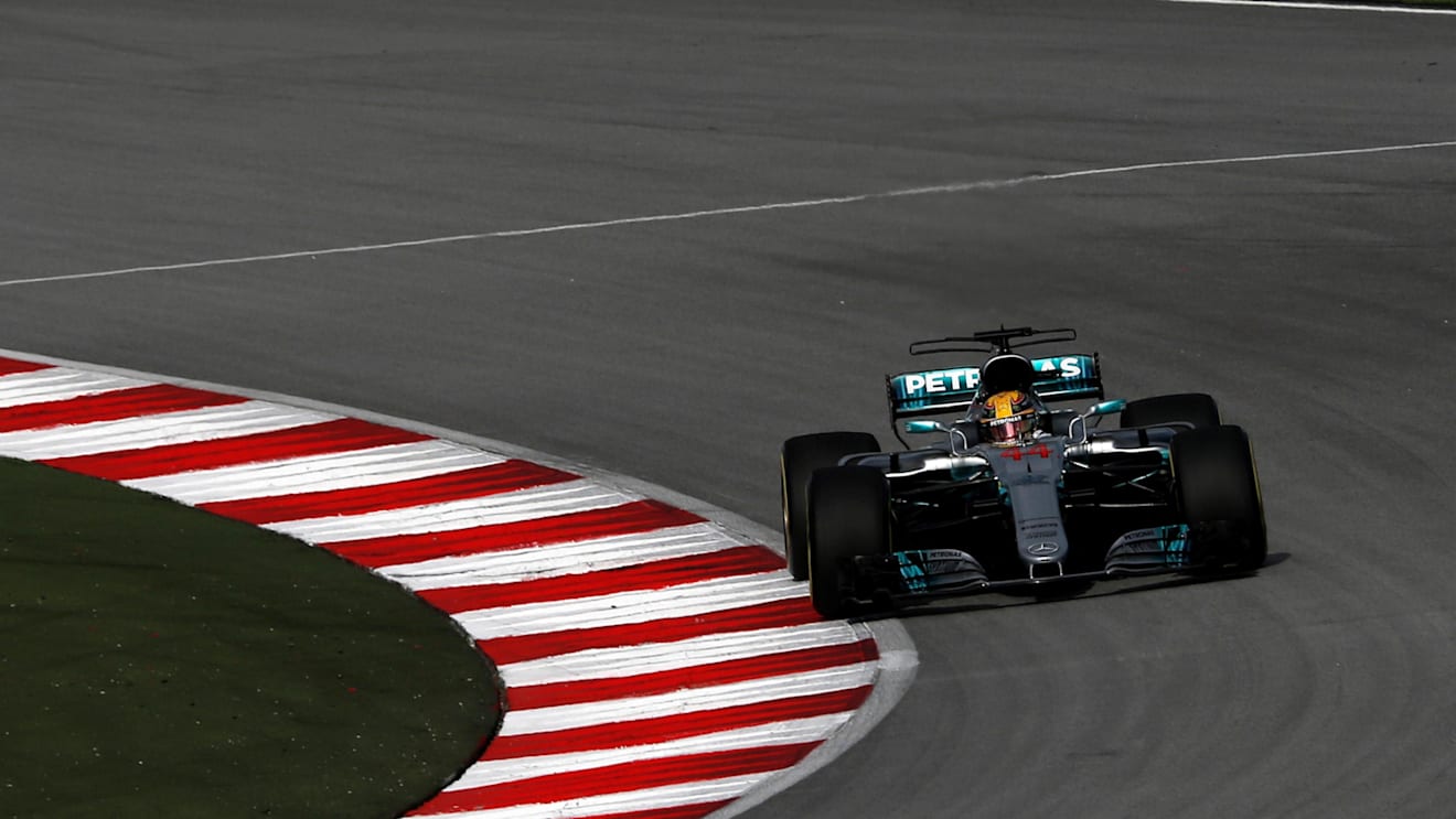 Lewis Hamilton (GBR) Mercedes-Benz F1 W08 Hybrid at Formula One World Championship, Rd15, Malaysian Grand Prix, Qualifying, Sepang, Malaysia, Saturday 30 September 2017. © Manuel Goria/Sutton Images