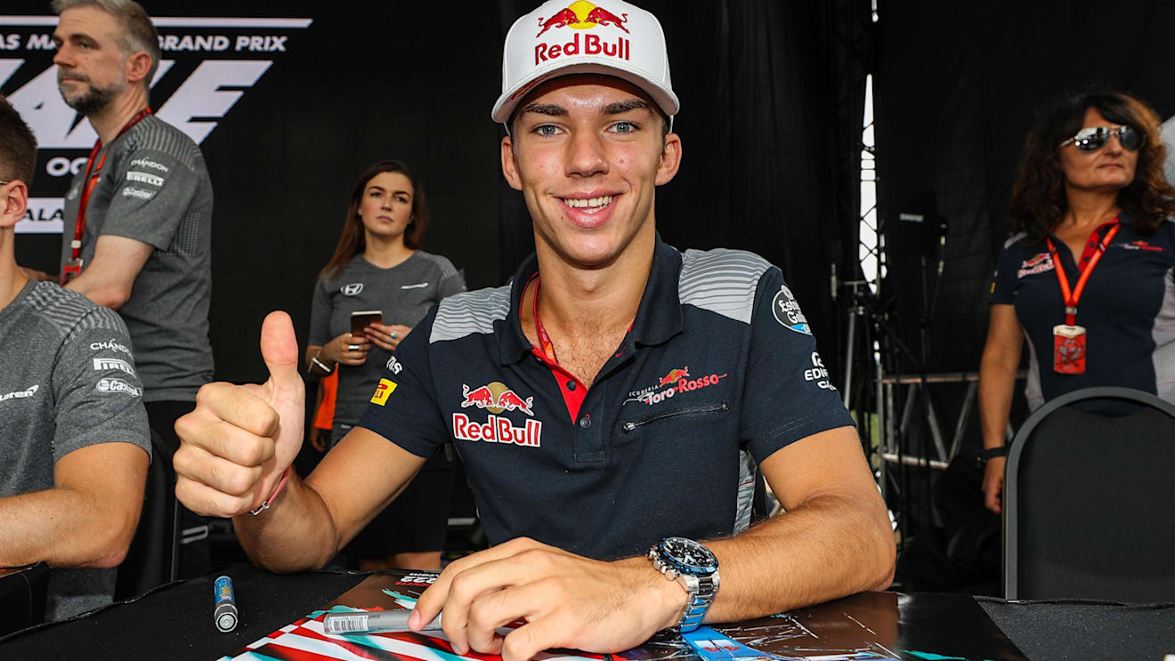 Pierre Gasly (FRA) Scuderia Toro Rosso at Formula One World Championship, Rd15, Malaysian Grand Prix, Race, Sepang, Malaysia, Sunday 1 Octoberr 2017. © Kym Illman/Sutton Images