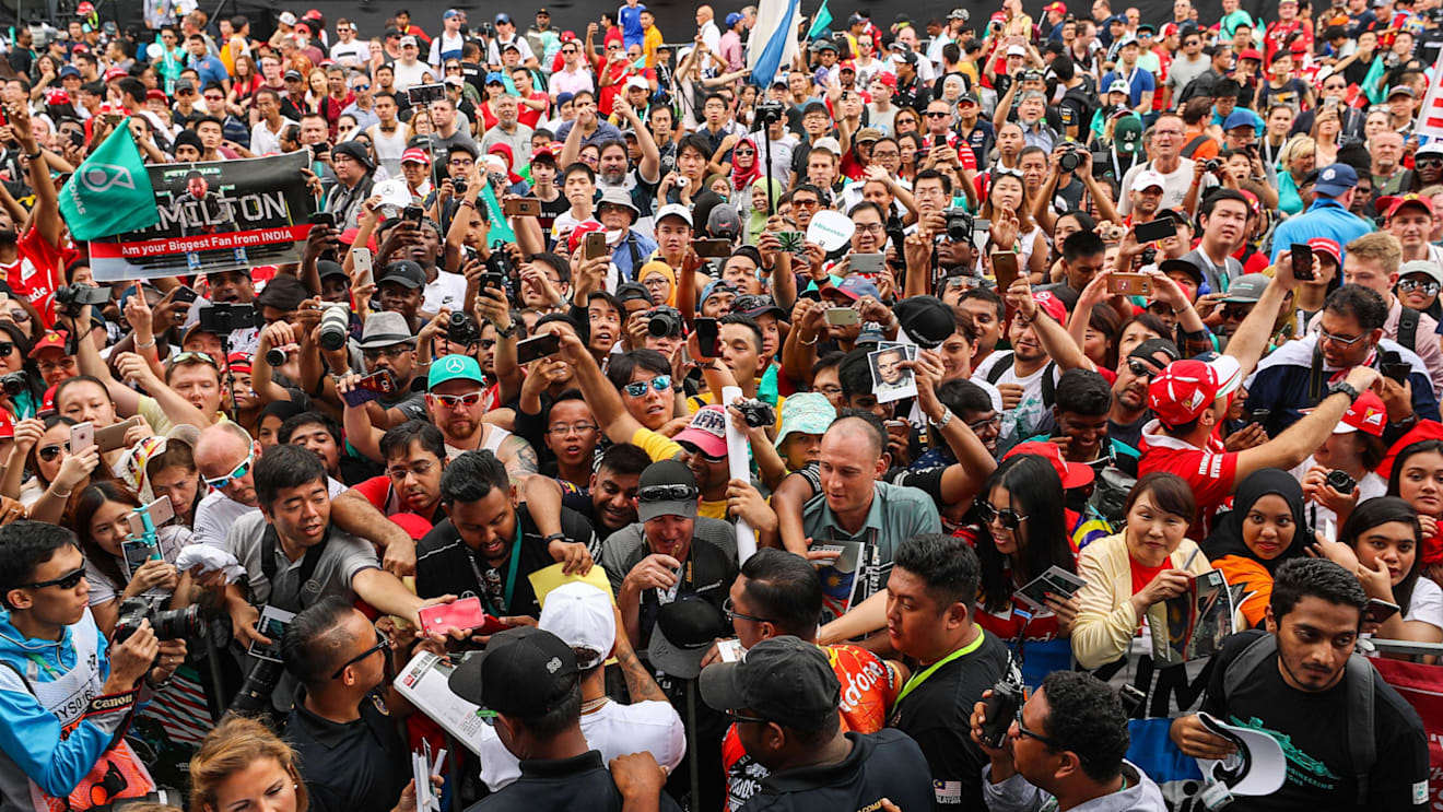Fans at Formula One World Championship, Rd15, Malaysian Grand Prix, Race, Sepang, Malaysia, Sunday 1 Octoberr 2017. © Kym Illman/Sutton Images