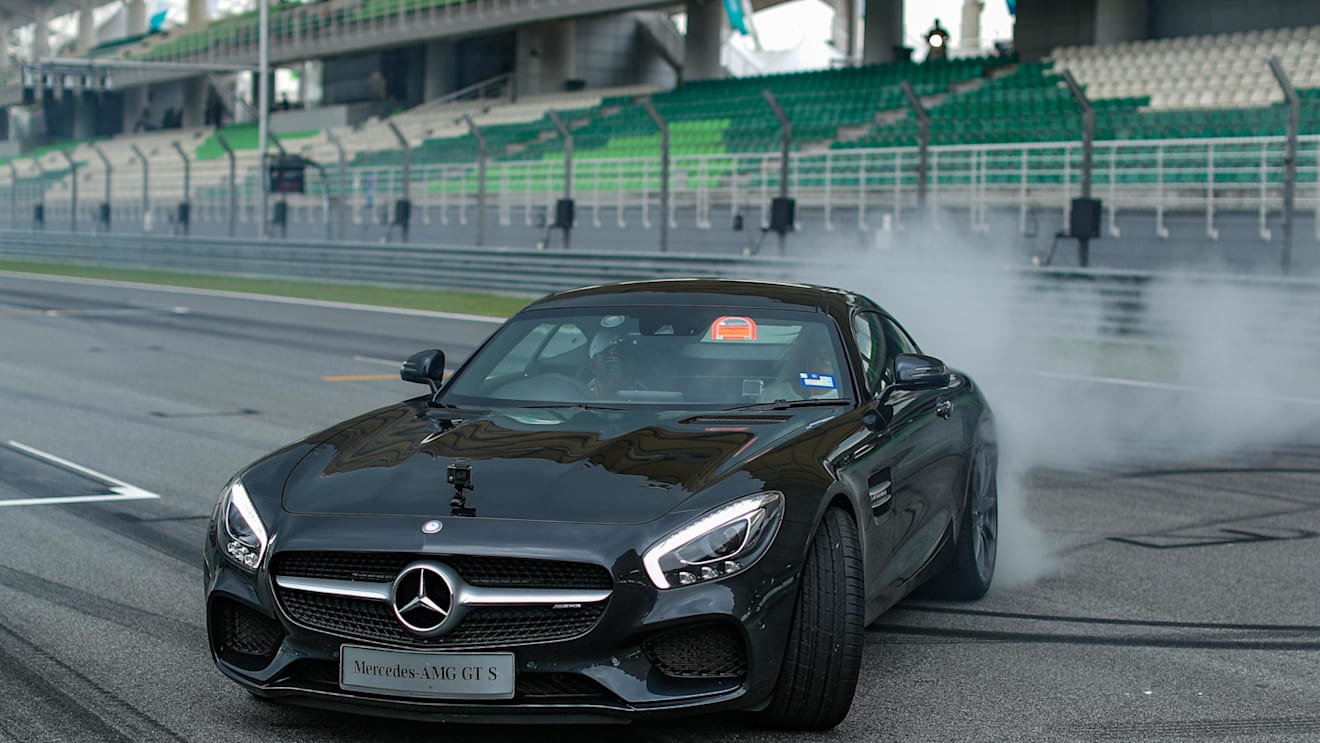 Lewis Hamilton (GBR) Mercedes AMG F1 in a Mercedes AMG GTS at Formula One World Championship, Rd15, Malaysian Grand Prix, Preparations, Sepang, Malaysia, Thursday 28 September 2017. © Kym Illman/Sutton Images