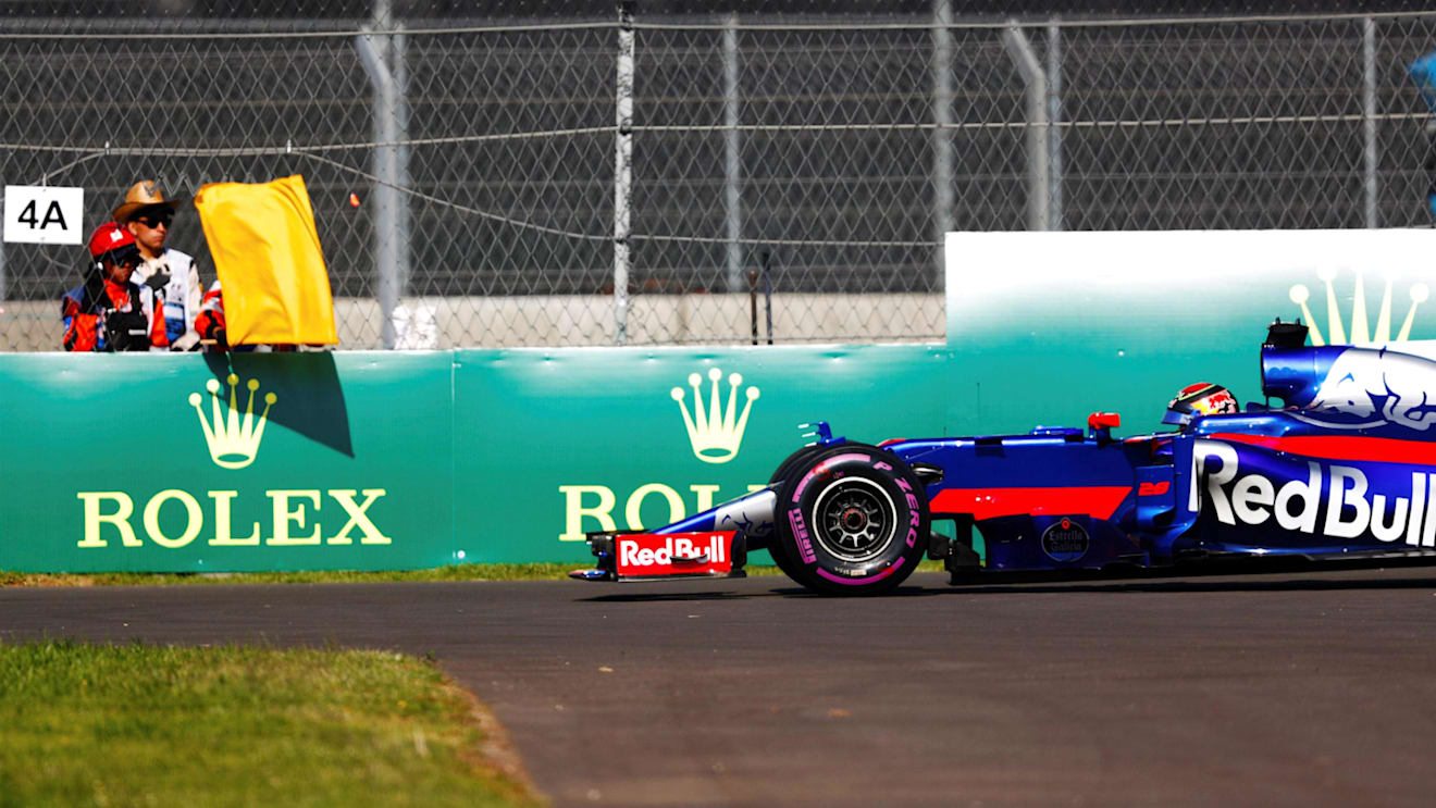 Brendon Hartley (NZL) Scuderia Toro Rosso STR12 stops on track in FP1 at Formula One World Championship, Rd18, Mexican Grand Prix, Practice, Circuit Hermanos Rodriguez, Mexico City, Mexico, Friday 27 October 2017. © Sam Bloxham/LAT/Sutton Images