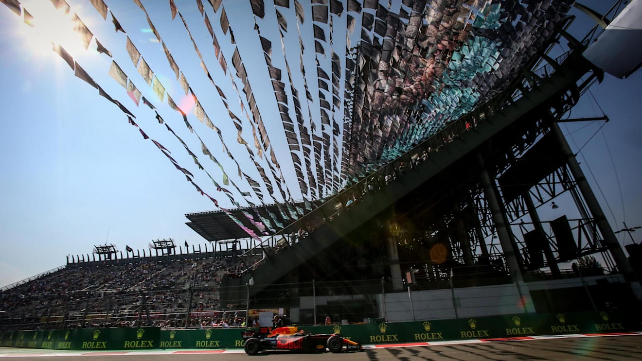 Max Verstappen (NED) Red Bull Racing RB13 at Formula One World Championship, Rd18, Mexican Grand Prix, Qualifying, Circuit Hermanos Rodriguez, Mexico City, Mexico, Saturday 28 October 2017. © Mirko Stange/Sutton Images