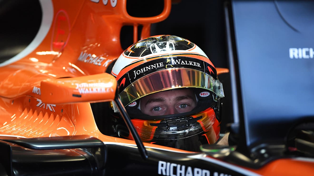 Stoffel Vandoorne (BEL) McLaren MCL32 at Formula One World Championship, Rd18, Mexican Grand Prix, Qualifying, Circuit Hermanos Rodriguez, Mexico City, Mexico, Saturday 28 October 2017. © Mark Sutton/Sutton Images
