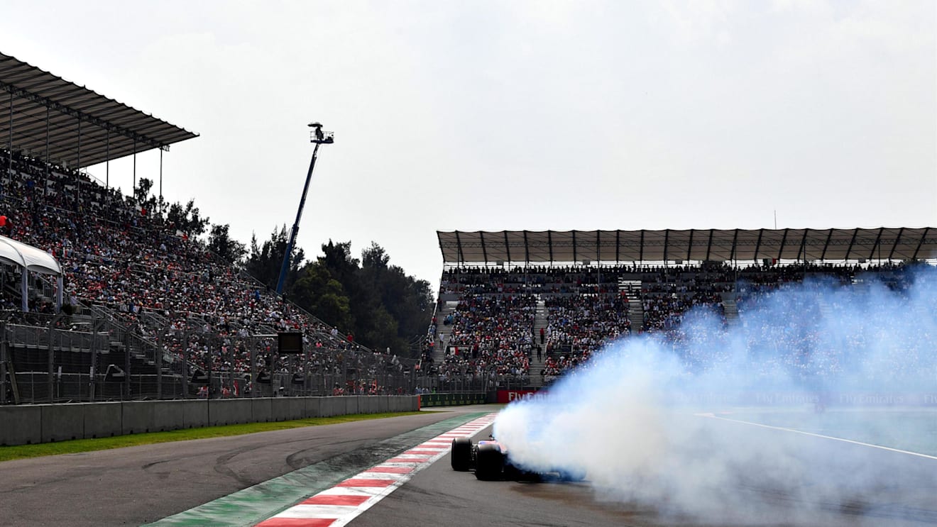 Brendon Hartley (NZL) Scuderia Toro Rosso STR12 retires from the race with engine failure at Formula One World Championship, Rd18, Mexican Grand Prix, Race, Circuit Hermanos Rodriguez, Mexico City, Mexico, Sunday 29 October 2017. © Mark Sutton/Sutton Imag