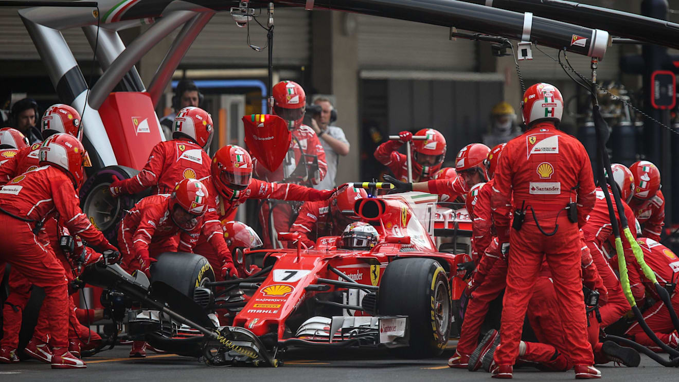 Kimi Raikkonen (FIN) Ferrari SF70-H makes a pitstop at Formula One World Championship, Rd18, Mexican Grand Prix, Race, Circuit Hermanos Rodriguez, Mexico City, Mexico, Sunday 29 October 2017. © Mirko Stange/Sutton Images