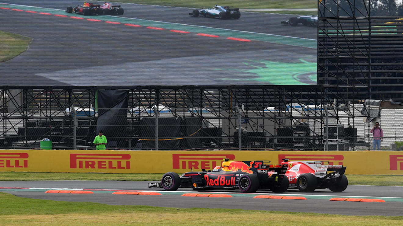 Max Verstappen (NED) Red Bull Racing RB13 and Sebastian Vettel (GER) Ferrari SF70-H battle at the start of the race at Formula One World Championship, Rd18, Mexican Grand Prix, Race, Circuit Hermanos Rodriguez, Mexico City, Mexico, Sunday 29 October 2017. © Mark Sutton/Sutton Images