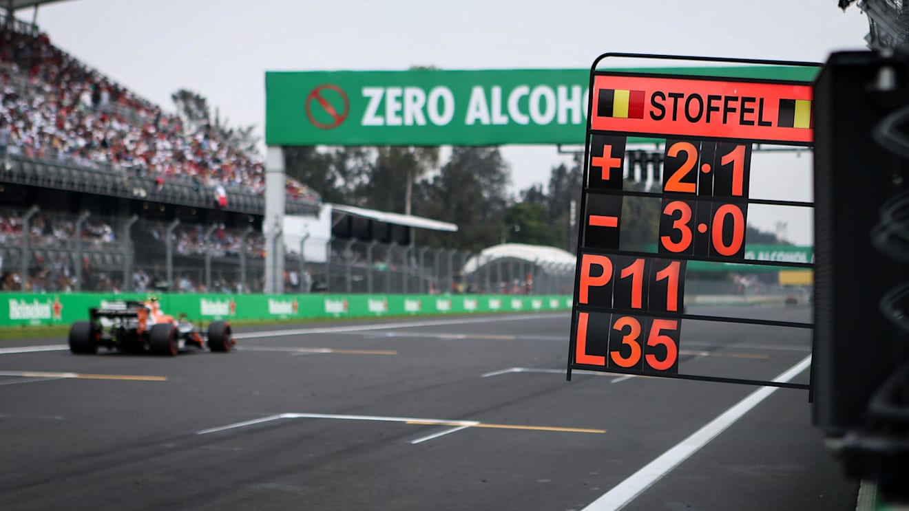 Pit board for Stoffel Vandoorne (BEL) McLaren MCL32 at Formula One World Championship, Rd18, Mexican Grand Prix, Race, Circuit Hermanos Rodriguez, Mexico City, Mexico, Sunday 29 October 2017. © Mirko Stange/Sutton Images