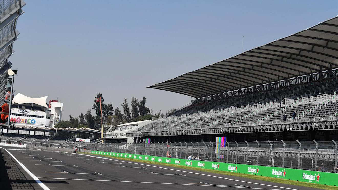 Main straight at Formula One World Championship, Rd18, Mexican Grand Prix, Preparations, Circuit Hermanos Rodriguez, Mexico City, Mexico, Thursday 26 October 2017. © Mark Sutton/Sutton Images