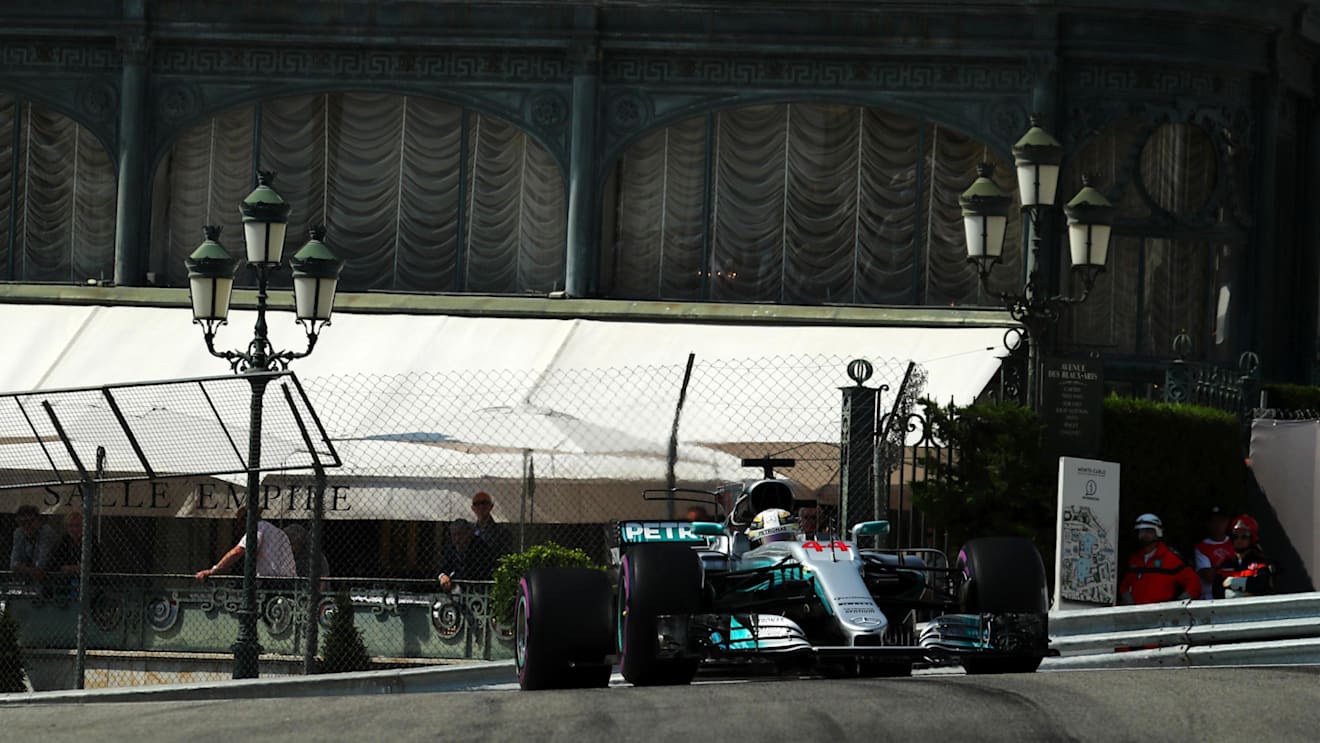 Lewis Hamilton (GBR) Mercedes-Benz F1 W08 Hybrid at Formula One World Championship, Rd6, Monaco Grand Prix, Qualifying, Monte-Carlo, Monaco, Saturday 27 May 2017. © Sutton Images
