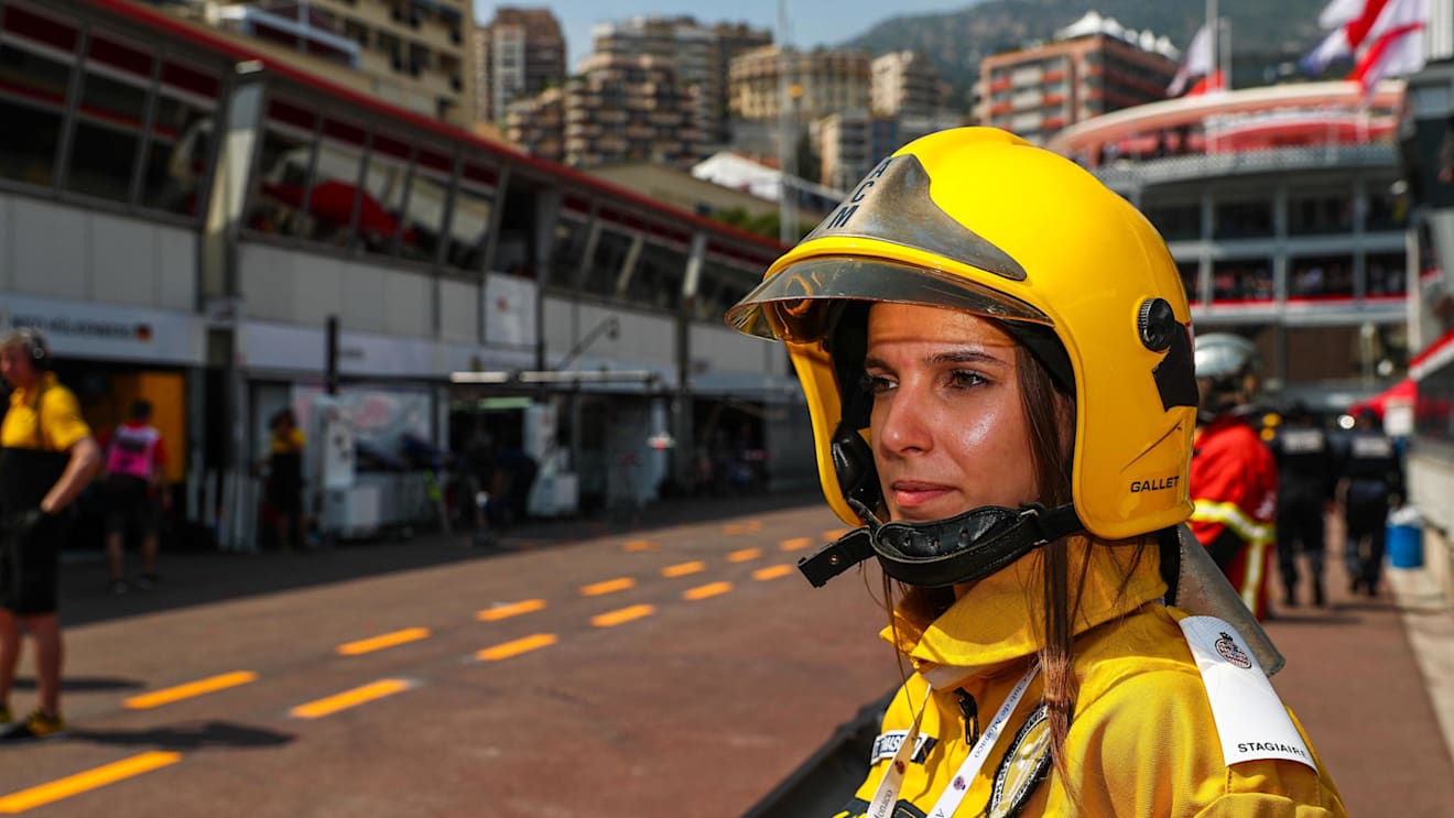 Marshal at Formula One World Championship, Rd6, Monaco Grand Prix, Practice, Monte-Carlo, Monaco, Thursday 25 May 2017. © Sutton Images