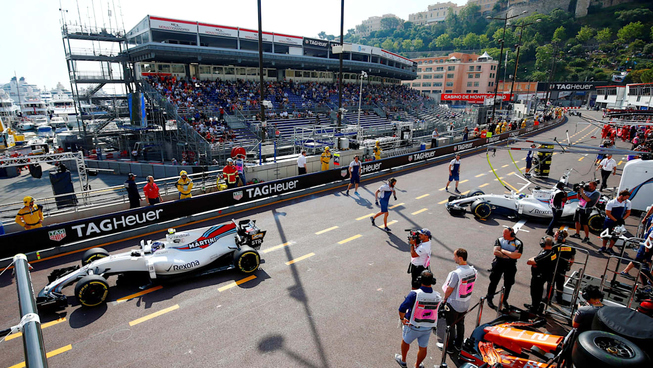 Lance Stroll (CDN) Williams FW40 and Felipe Massa (BRA) Williams FW40 at Formula One World Championship, Rd6, Monaco Grand Prix, Practice, Monte-Carlo, Monaco, Thursday 25 May 2017. © Sutton Images