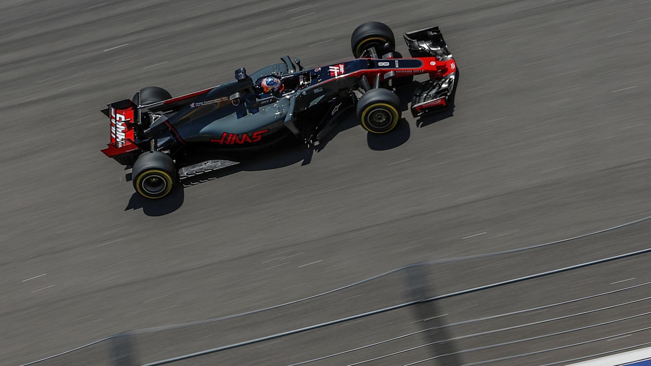 Romain Grosjean (FRA) Haas VF-17 at Formula One World Championship, Rd4, Russian Grand Prix, Practice, Sochi Autodrom, Sochi, Krasnodar Krai, Russia, Friday 28 April 2017. © Sutton Motorsport Images