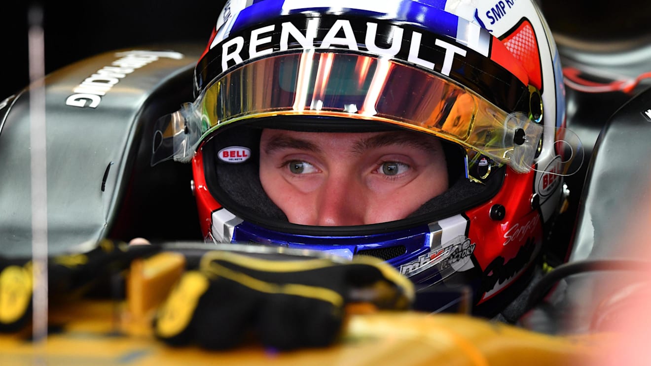 Sergey Sirotkin (RUS) Renault Sport F1 Team RS17 at Formula One World Championship, Rd4, Russian Grand Prix, Practice, Sochi Autodrom, Sochi, Krasnodar Krai, Russia, Friday 28 April 2017. © Sutton Motorsport Images