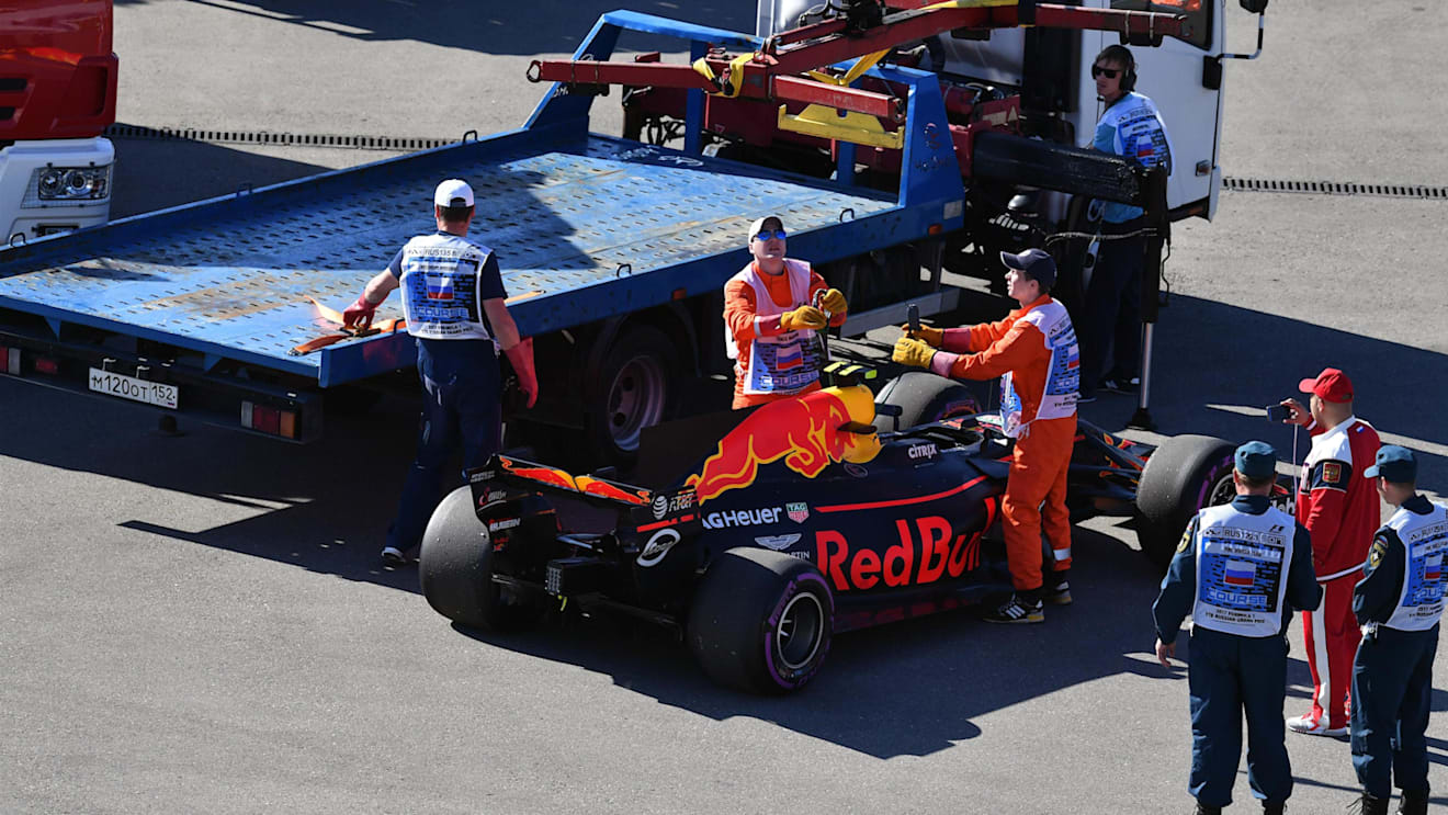 The car of Max Verstappen (NED) Red Bull Racing RB13 is recovered in FP2 at Formula One World Championship, Rd4, Russian Grand Prix, Practice, Sochi Autodrom, Sochi, Krasnodar Krai, Russia, Friday 28 April 2017. © Sutton Motorsport Images