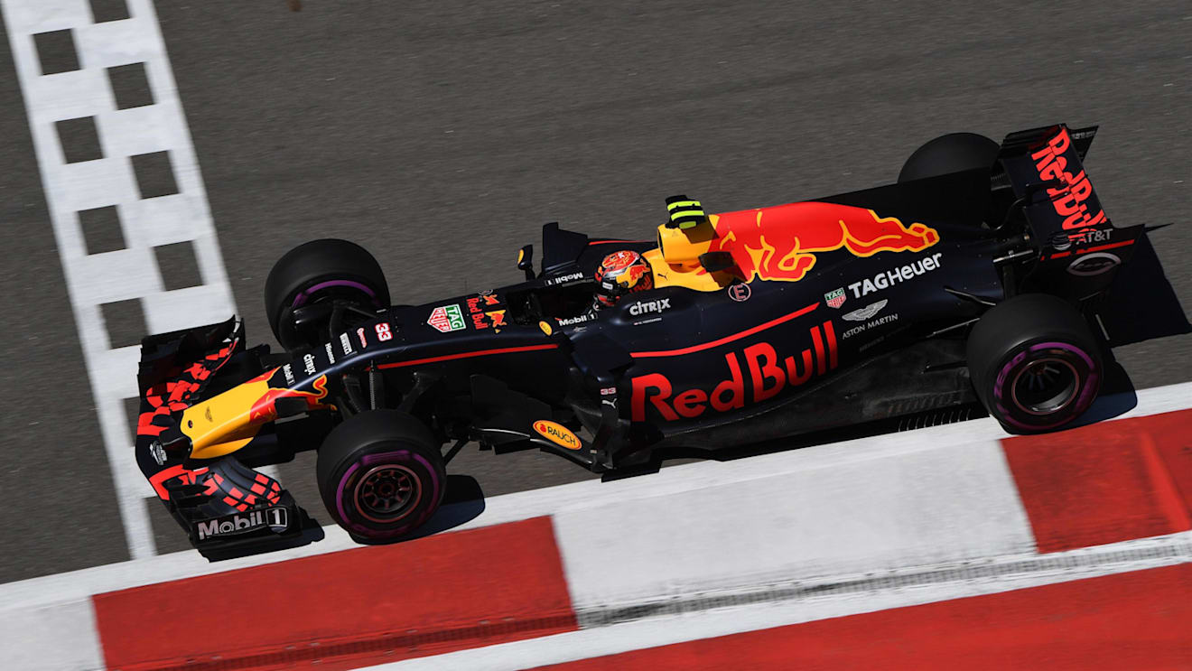 Max Verstappen (NED) Red Bull Racing RB13 at Formula One World Championship, Rd4, Russian Grand Prix, Qualifying, Sochi Autodrom, Sochi, Krasnodar Krai, Russia, Saturday 29 April 2017. © Sutton Motorsport Images