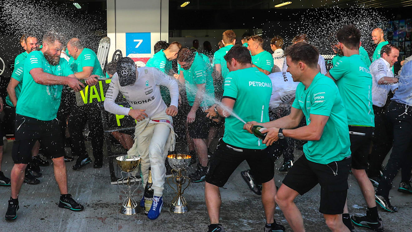 Race winner Valtteri Bottas (FIN) Mercedes AMG F1 celebrates with the champagne and the team at Formula One World Championship, Rd4, Russian Grand Prix, Race, Sochi Autodrom, Sochi, Krasnodar Krai, Russia, Sunday 30 April 2017. © Sutton Motorsport Images