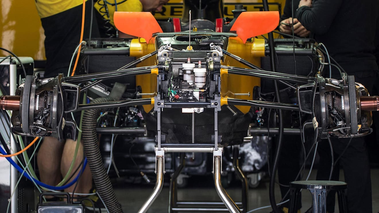 Renault Sport F1 Team RS17 front suspension detail at Formula One World Championship, Rd4, Russian Grand Prix, Preparations, Sochi Autodrom, Sochi, Krasnodar Krai, Russia, Thursday 27 April 2017. © Sutton Motorsport Images