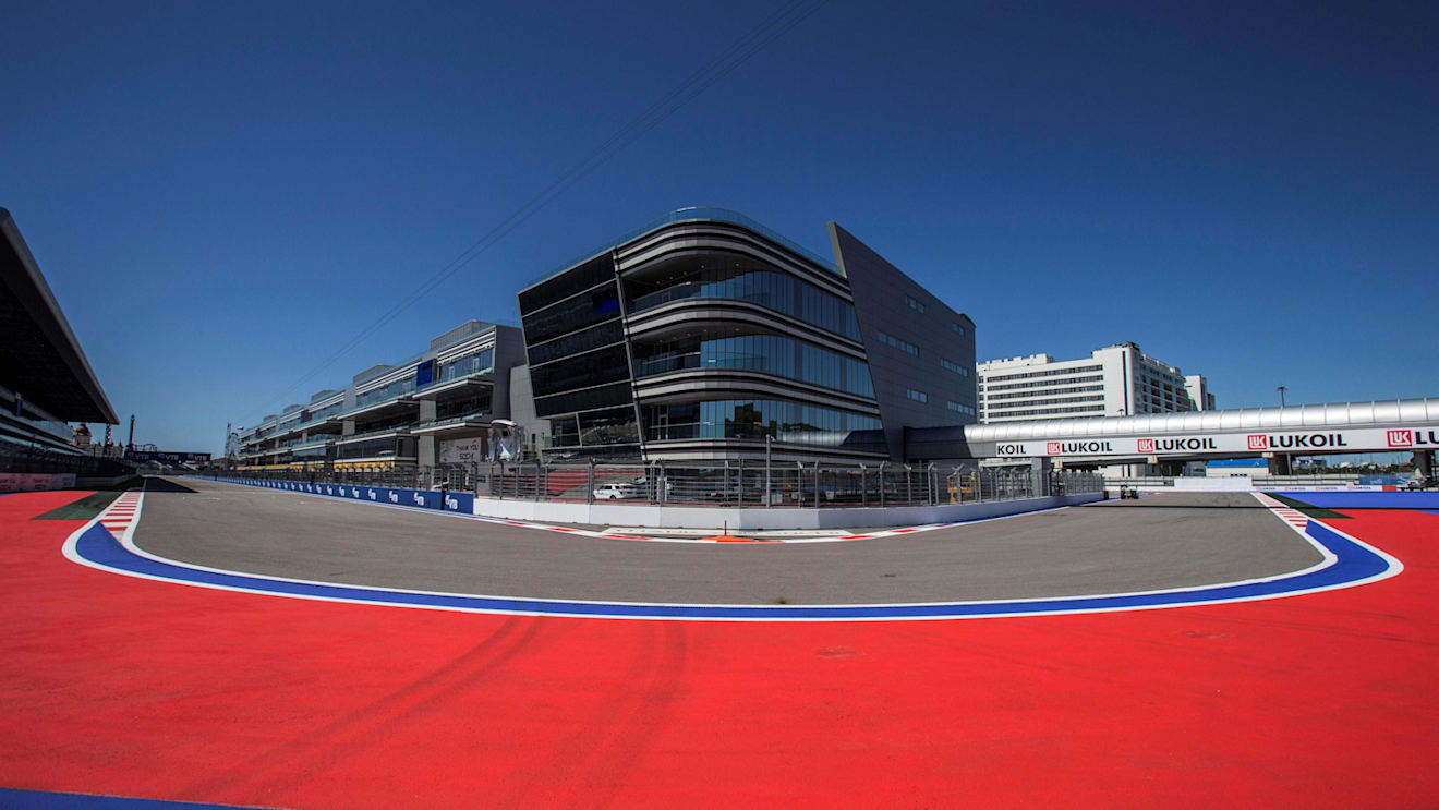 Track view at Formula One World Championship, Rd4, Russian Grand Prix, Preparations, Sochi Autodrom, Sochi, Krasnodar Krai, Russia, Thursday 27 April 2017. © Sutton Motorsport Images