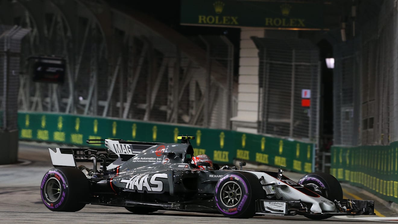 Kevin Magnussen (DEN) Haas VF-17 at Formula One World Championship, Rd14, Singapore Grand Prix, Qualifying, Marina Bay Street Circuit, Singapore, Saturday 16 September 2017. © Sutton Images