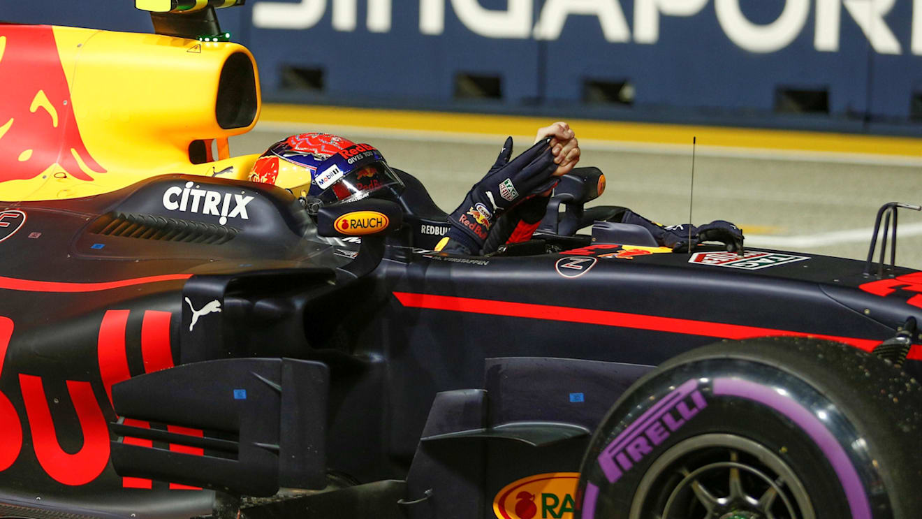 Max Verstappen (NED) Red Bull Racing arrives to celebrate in parc ferme at Formula One World Championship, Rd14, Singapore Grand Prix, Qualifying, Marina Bay Street Circuit, Singapore, Saturday 16 September 2017. © Sutton Images