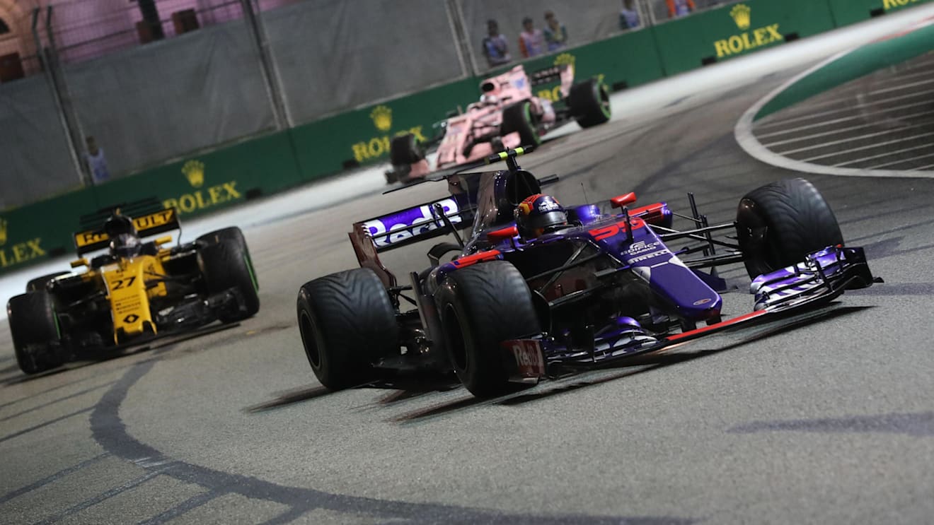 Carlos Sainz (ESP) Scuderia Toro Rosso STR12 at Formula One World Championship, Rd14, Singapore Grand Prix, Race, Marina Bay Street Circuit, Singapore, Sunday 17 September 2017. © Sutton Images