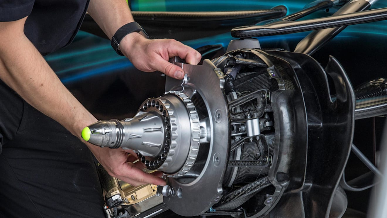Mercedes-Benz F1 W08 Hybrid from wheel hub at Formula One World Championship, Rd14, Singapore Grand Prix, Preparations, Marina Bay Street Circuit, Singapore, Thursday 14 September 2017. © Sutton Images