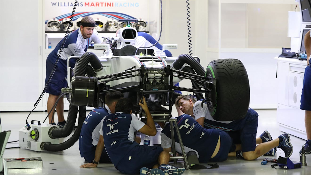 Williams FW40 in the garage at Formula One World Championship, Rd14, Singapore Grand Prix, Preparations, Marina Bay Street Circuit, Singapore, Thursday 14 September 2017. © Sutton Images